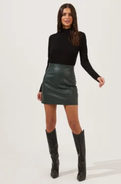 Meika Faux Leather Mini Skirt 20 Meika Faux Leather Mini Skirt -Barbie Clothing Shop ACS9072 GREEN 1 scaled