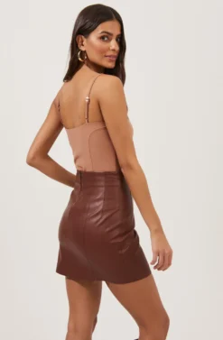 Meika Faux Leather Mini Skirt 27 Meika Faux Leather Mini Skirt -Barbie Clothing Shop ACS9072 RUSTBROWN 4 scaled