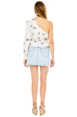 Syble Top -Barbie Clothing Shop ACT13048 CREAM SATIN FLORAL 03 scaled