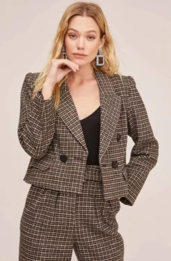 Manhattan Blazer -Barbie Clothing Shop ACT15501 HAZELNUT HOUNDSTOOTH 4 scaled