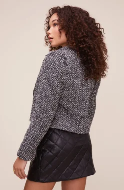 Perla Tweed Knit Blazer -Barbie Clothing Shop ACT16274 BLACK WHITE 5 scaled