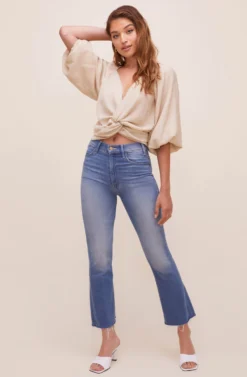 Raisa Twist Front Top -Barbie Clothing Shop ACT16606 LIGHTTAUPE 1 scaled