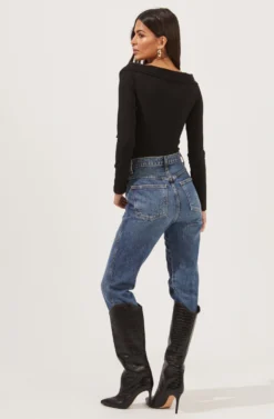 Nola Deep V Neck Ribbed Long Sleeve Bodysuit -Barbie Clothing Shop ACT16848 BLACK 4 scaled