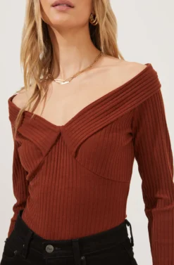 Nola Deep V Neck Ribbed Long Sleeve Bodysuit -Barbie Clothing Shop ACT16848 RUST 3 scaled