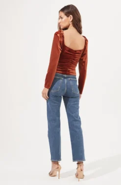 Vanya Ruched Velvet Top -Barbie Clothing Shop ACT16883 RUST 4 scaled