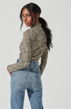 Zazie Choker Neck Long Sleeve Top -Barbie Clothing Shop ACT17345 OLIVECREAMCOMBO 0991 6 scaled