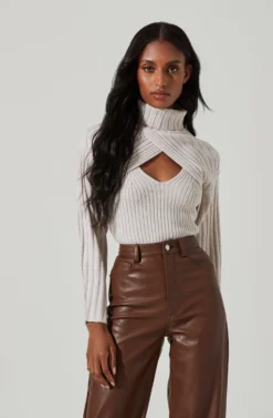 Soraya Turtleneck Shrug Sweater Set -Barbie Clothing Shop ACT17387 CREAM 4 scaled