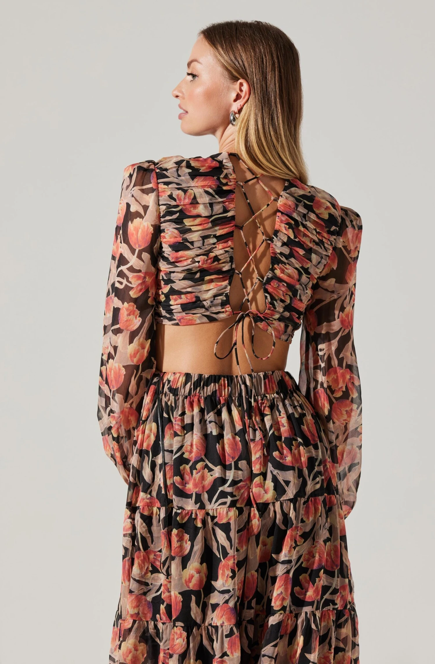 Floral Lace Back Long Sleeve Maxi Dress 5 Floral Lace Back Long Sleeve Maxi Dress - Image 5