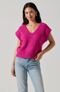 Checkered Sweater Vest -Barbie Clothing Shop ALT16416 CI FUCHSIA 1 scaled