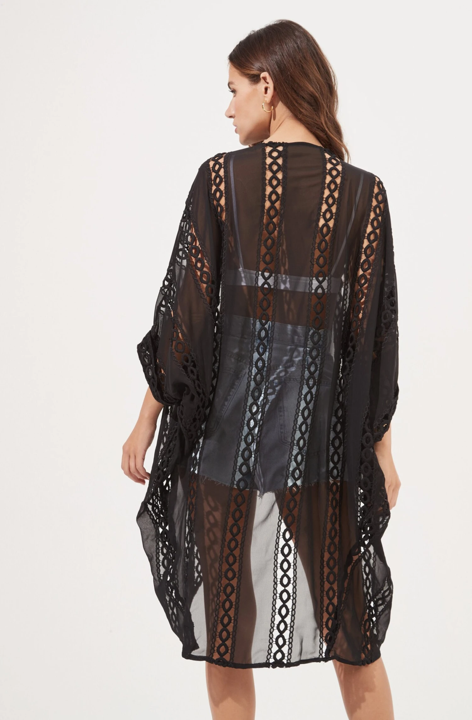 Blythe Cover Up 3 Blythe Cover Up - Image 3