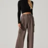 Pleated Wide Leg Cargo Pants