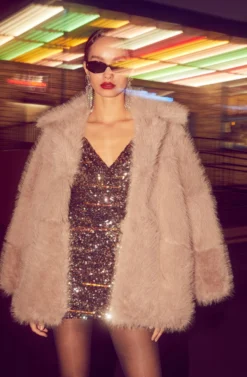 Hadley Faux Fur Coat -Barbie Clothing Shop ASTR HOL22 SKATE 0002 ec786545 4299 41a7 81ec e50563fc8386 scaled