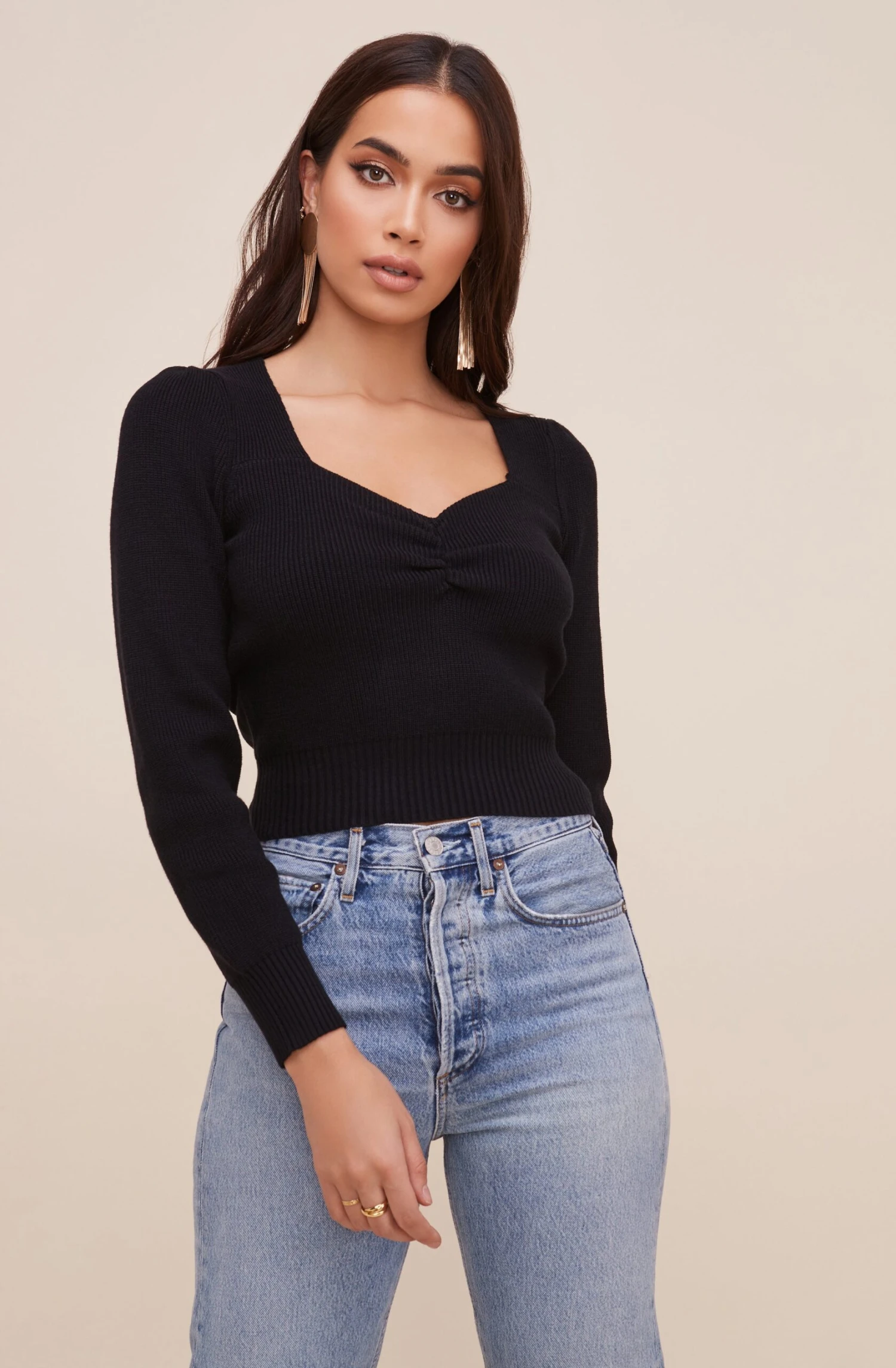 Long Sleeve Sweetheart Neck Cropped Sweater 12 Long Sleeve Sweetheart Neck Cropped Sweater - Image 12