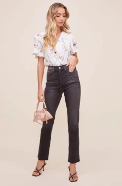 Flutter Sleeve Surplice Floral Top -Barbie Clothing Shop AT15688B WHITE PINK SKETCH FLORAL 2 scaled