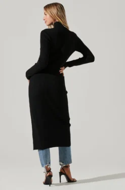 Hi Slit Turtleneck Sweater -Barbie Clothing Shop AT16295 BLACK 5 scaled