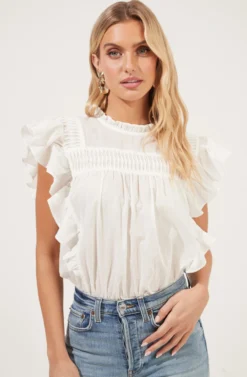 Bubble Hem Ruffle Sleeve Top