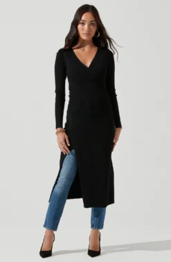 Hi Slit Cross Front Sweater -Barbie Clothing Shop AT16985 BLACK 2134 scaled