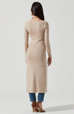 Hi Slit Cross Front Sweater -Barbie Clothing Shop AT16985 CREAM 1220 scaled