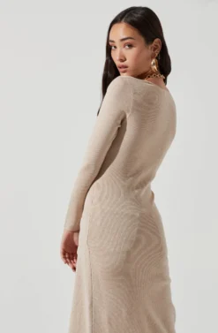 Hi Slit Cross Front Sweater -Barbie Clothing Shop AT16985 CREAM 1225 scaled