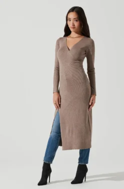 Hi Slit Cross Front Sweater -Barbie Clothing Shop AT16985 TAUPE 1740 scaled