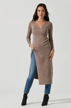 Hi Slit Cross Front Sweater -Barbie Clothing Shop AT16985 TAUPE 1748 scaled