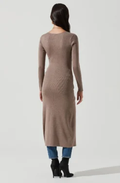 Hi Slit Cross Front Sweater -Barbie Clothing Shop AT16985 TAUPE 1755 scaled