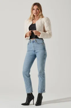 Lucia Quilted Cropped Puff Sleeve Jacket -Barbie Clothing Shop AT17627 OFFWHITE 1 scaled