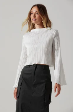 Cropped Plisse Mock Neck Top -Barbie Clothing Shop AT17868 WHITE 4 scaled