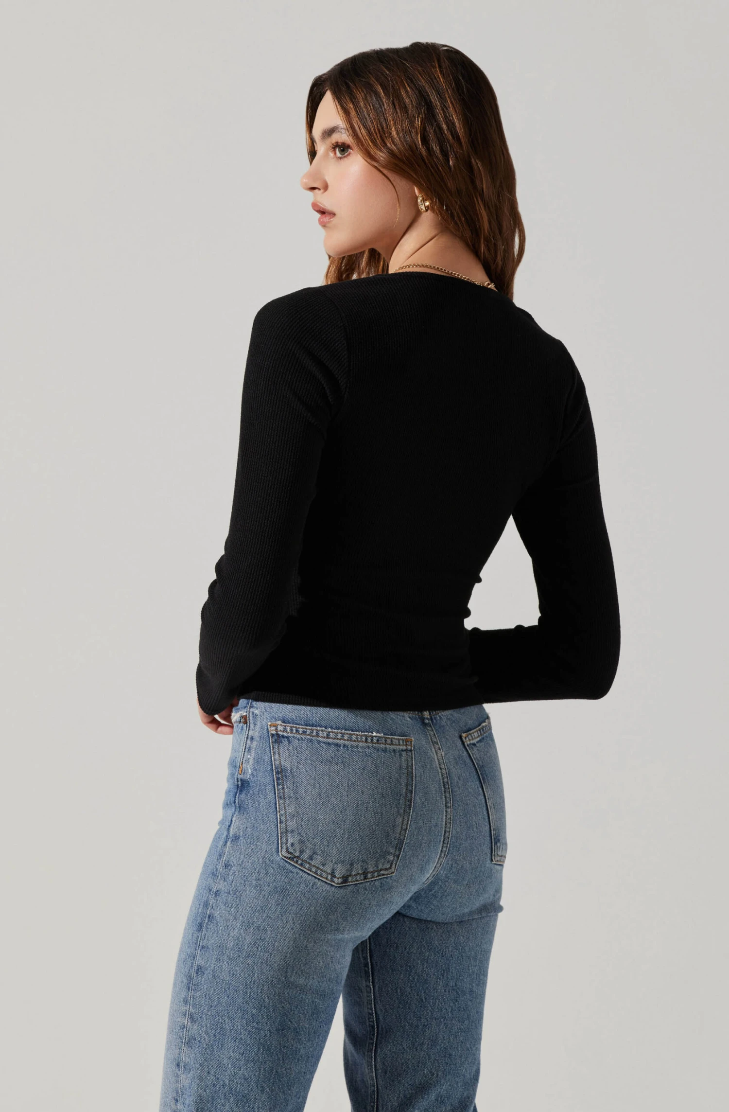 Long Sleeve Cupped Bust Knit Top 6 Long Sleeve Cupped Bust Knit Top - Image 6